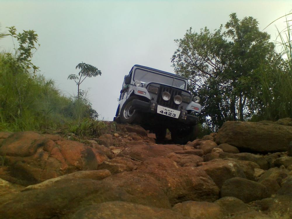 Poonchira scenery 2